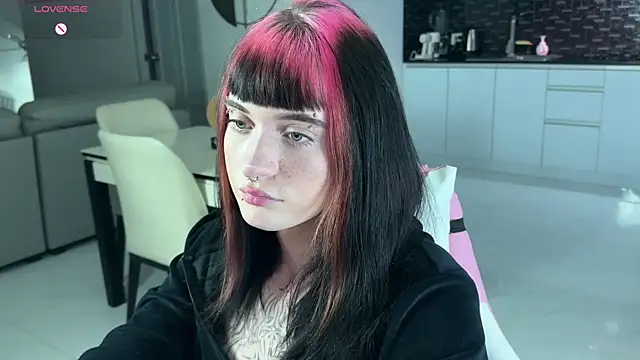 Vailyreb_ Webcam-Show