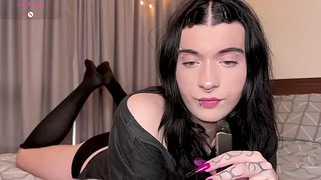 Vailyreb_'s Webcam Show
