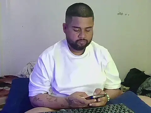 GABRIELGARCIA1313 Webcam show