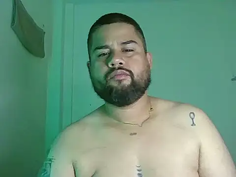 GABRIELGARCIA1313のウェブカメラショー