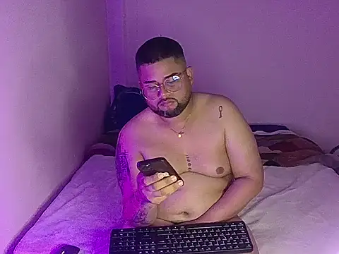 GABRIELGARCIA1313 Show Webcam