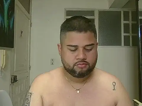 GABRIELGARCIA1313 Show in webcam