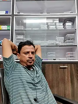 Raj1043's Webcam Show