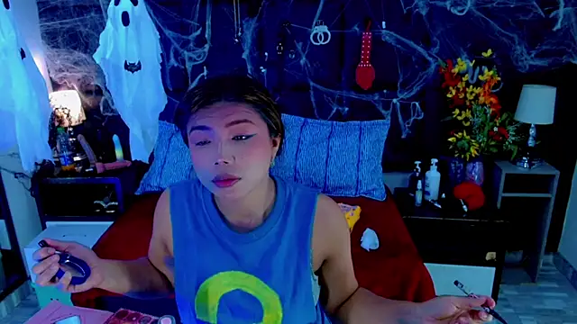 Cloelombard's Webcam Show