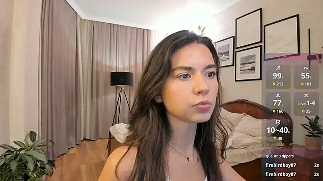 Chat +18 de NicoleLuv ao vivo