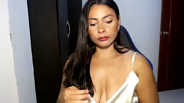 meghan2 – Naživo XXX chat