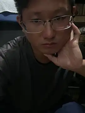BenBenBom 网络视讯表演