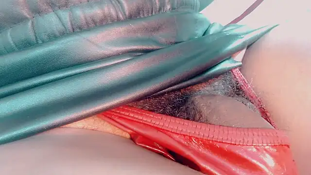 הופעת וובקאם של Oriana_braom