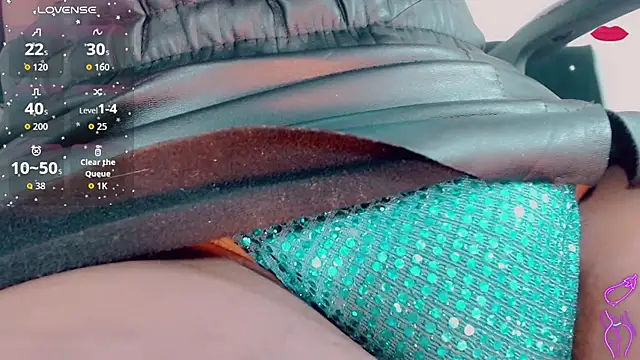 Oriana_braom Webcam show