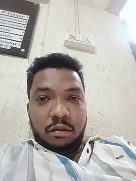 Mmm992170 Pertunjukan Webcam