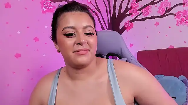LorenaStevens' Live XXX Chat