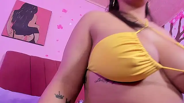 Chat +18 de LorenaStevens ao vivo