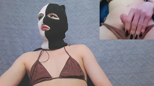 Mrediana Show in webcam
