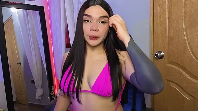 Veronica_111's Live XXX Chat
