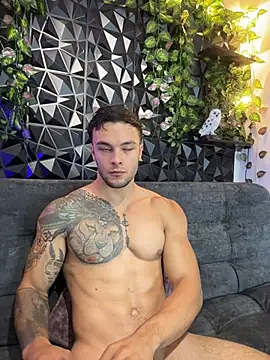 alexander_collin02 Chat XXX in diretta