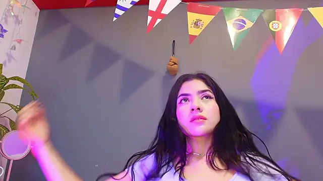 Czat XXX na żywo – adara_johnson__