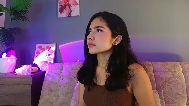 adara_johnson__ 라이브 XXX 채팅