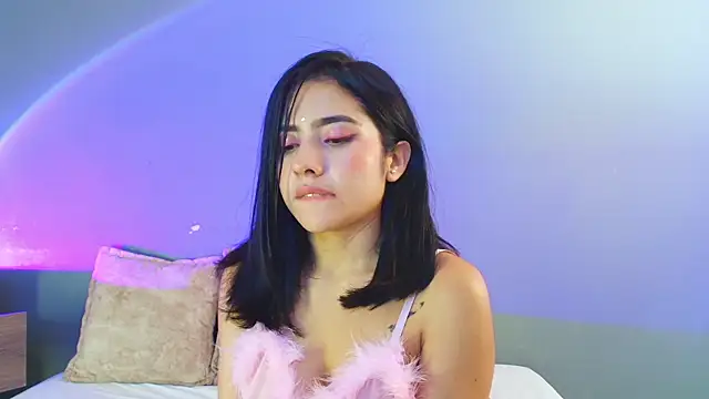 adara_johnson__'s Live XXX Chat