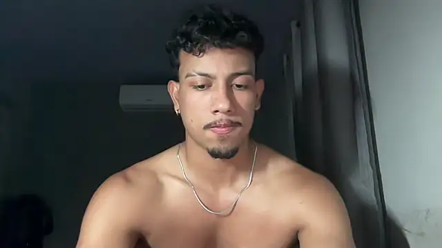 Show de spiderzevil na webcam
