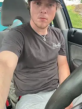 BigJohnson06 Show in webcam