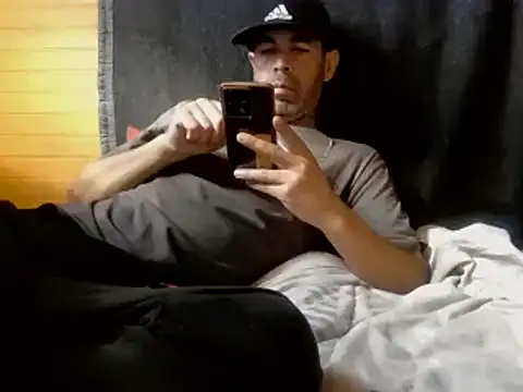 Pertunjukan Kamera Web Fa_rhaa_on9999