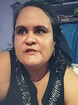 XXX chat uživo modela ChubbyJoy88