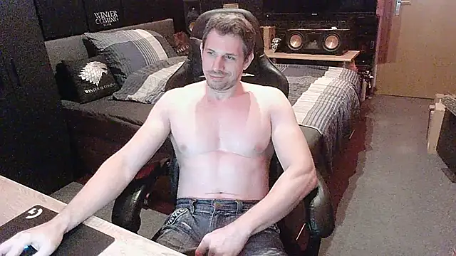 dreamwallker21 Show in webcam