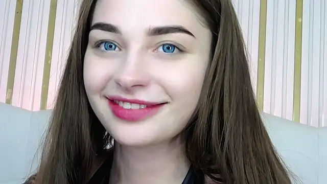 Webkamerová show AngelinaWett