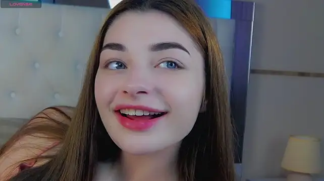 AngelinaWett Pertunjukan Webcam