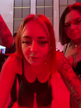 ObviouslyPeachy Webcam-Show
