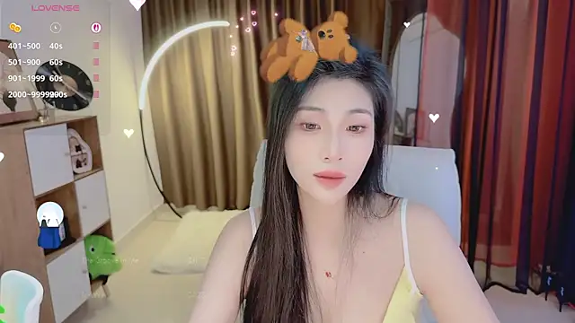 Vaidurya-Yolo 在線直播表演