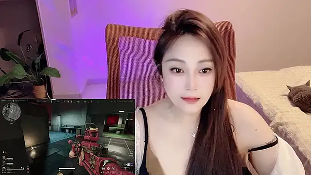 Show modela Daisy-77 na web-kameri