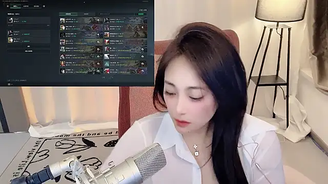 Daisy-77's Webcam Show