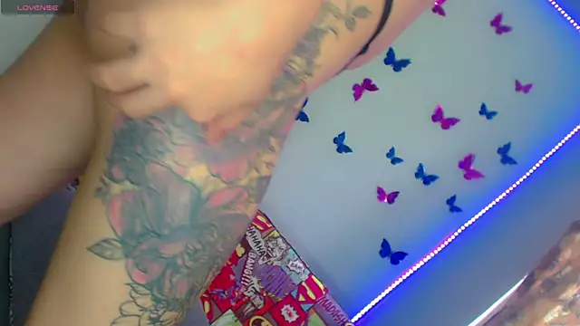 Perla_Hotcortes 在線直播表演