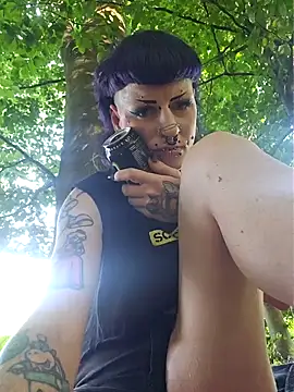 Pertunjukan Kamera Web Purple_Coffin666