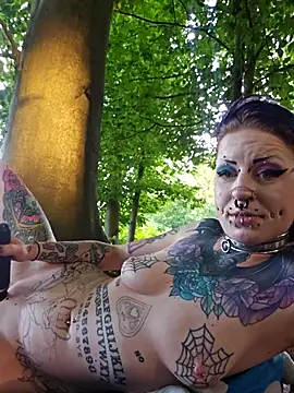 Purple_Coffin666 Adlı Modelin Web Kamerası Şovu