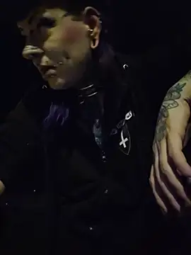 Purple_Coffin666's Live XXX Chat