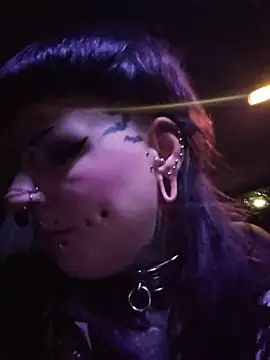 Webkamerová show Purple_Coffin666