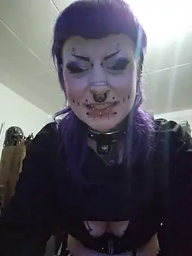 Show modela Purple_Coffin666 na web-kameri
