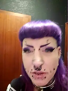 Webkamerová show Purple_Coffin666