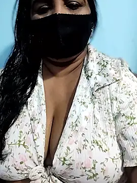 Honey_rose_ XXX чат на живо