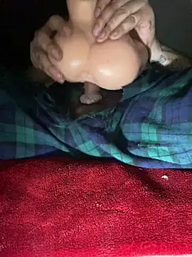 GusanoDelicioson Webbikameraesitys