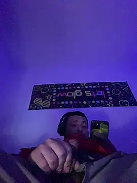 GusanoDelicioso Pertunjukan Webcam