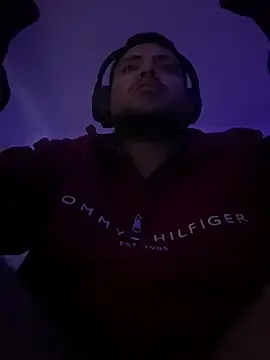 Show modela GusanoDelicioso na web-kameri