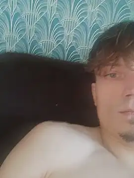 Show modela MrMagicM na web-kameri
