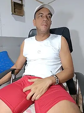 عرض كام latinmartin73