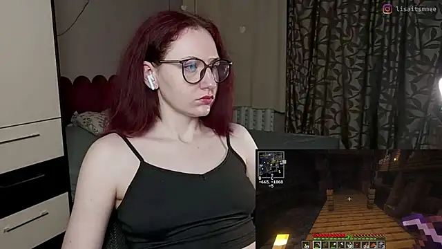 lisaitsmee's Webcam Show