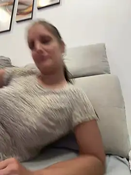 צ'אט XXX בשידור חי של jennifer11772
