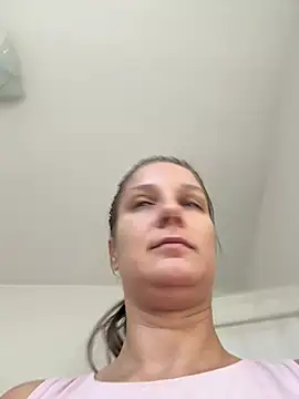 jennifer11772's Live XXX Chat