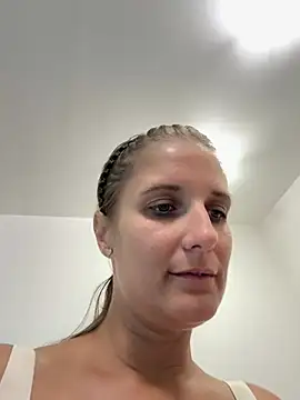 jennifer11772 Live XXX-Chat